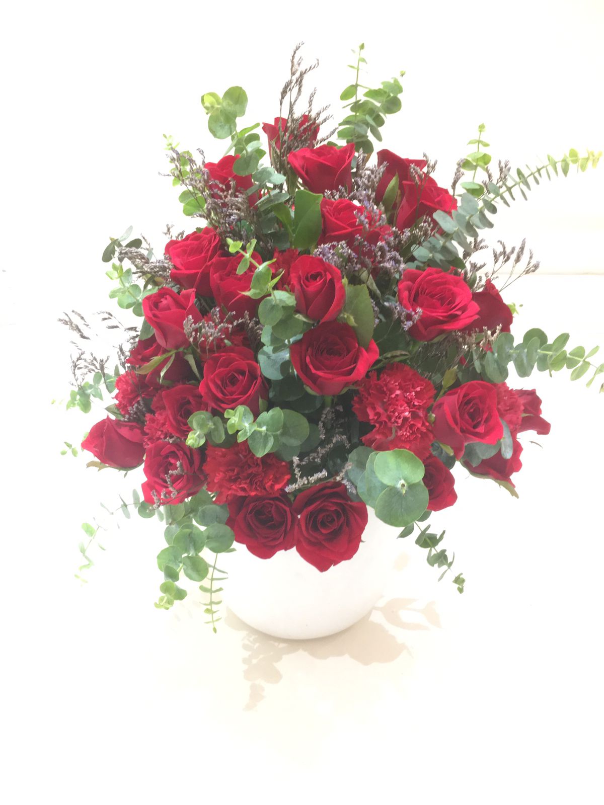 Rose delivery in Sector 40 Noida, Noida Sector 40 rose delivery, Fresh rose bouquets Noida, Online rose delivery Noida, Romantic rose arrangements, Anniversary roses Noida, Same-day rose delivery Noida, Rose shop in Sector 40, Red roses Noida, Noida rose delivery service



